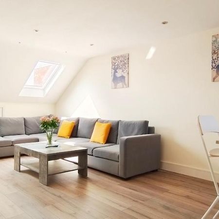 Northwood  Top Floor Flat 5 Northwood מראה חיצוני תמונה